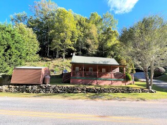 3381 Pumpkintown Rd, Sylva, NC 28779