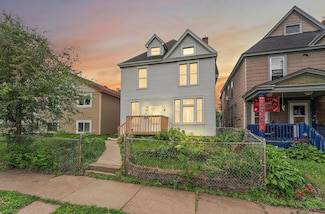 984 Iglehart Ave, Saint Paul, MN 55104