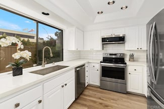 836 S Sierra Ave, Solana Beach, CA 92075