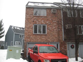 141 Valley Way W Unit 141, Manchester, NH 03102