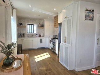 17 Sunset Ave Unit 3, Venice, CA 90291