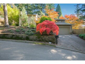3 Pericles, Lake Oswego, OR 97035