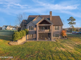 8612 N Ruggles Ferry Pike, Strawberry Plains, TN 37871