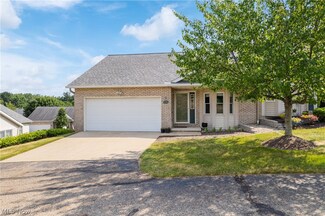 2540 Woodlawn Cir NW Unit 5A, Canton, OH 44708