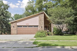 9681 208th St W, Lakeville, MN 55044