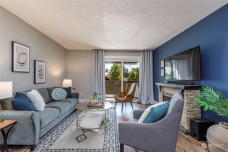 1506 N Defiance St Unit R201, Tacoma, WA 98406