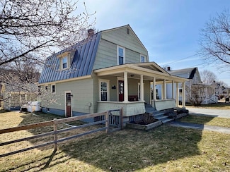 148 N Main St, West Lebanon, NH 03784