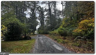 4759 Sheep Rock Rd, MacUngie, PA 18062