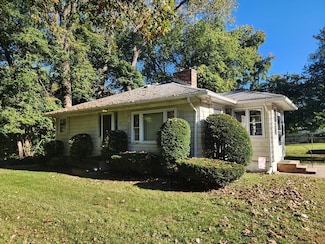 53 Holden St, Springfield, MA 01119