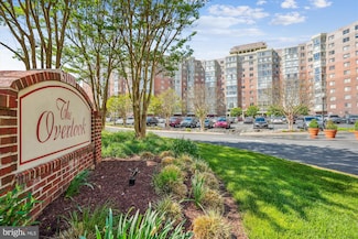 3100 N Leisure World Blvd Unit 923, Silver Spring, MD 20906
