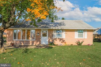 2632 Crafton Dr, Bensalem, PA 19020