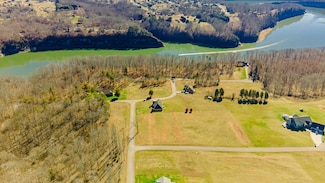 1938 S Shepola Rd, Nancy, KY 42544