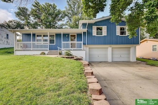 9929 Evans St, Omaha, NE 68134