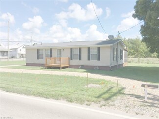 205 E College St, Scio, OH 43988