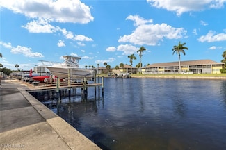 4616 SE 5th Place Unit 208, Cape Coral, FL 33904