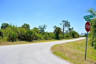 7058 Stacy Ln, Englewood East, FL 33981