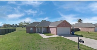 2125 Benedetto Ln, Port Allen, LA 70767