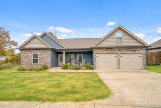 218 Franklin Cir, Fort Oglethorpe, GA 30742