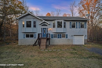 2214 Vista Cir, East Stroudsburg, PA 18302