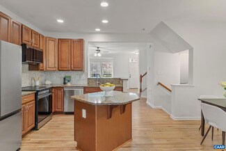 838 Rockcreek Rd, Charlottesville, VA 22903