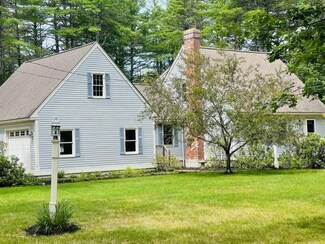 74 Butterfield Mill Rd, New Boston, NH 03070