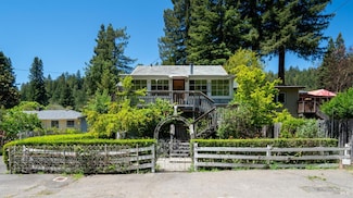 20226 Willow Rd, Monte Rio, CA 95462