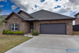 209 Iron Cir, Meridianville, AL 35759