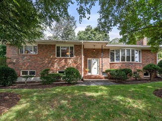 663 Beaver St, Waltham, MA 02452