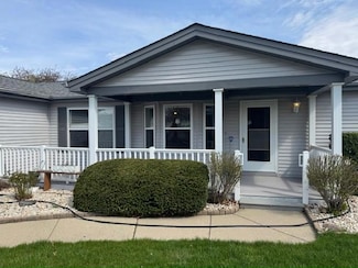 337 Belmont Ct Unit 101, Grayslake, IL 60030