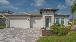 2015 Bolsena St, Nokomis, FL 34275