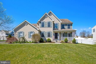 25 Tynemouth Dr, Lumberton, NJ 08048