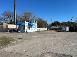 814 S Hampton Rd, Dallas, TX 75208