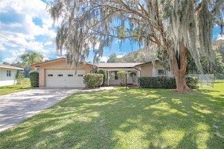 12190 Maple St, Dunnellon, FL 34432
