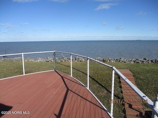 12403 Lagoon Dr, Curtice, OH 43412