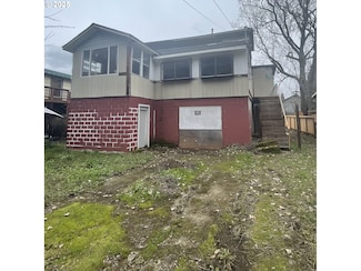 195 SE Mill St, Myrtle Creek, OR 97457