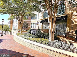12000 Market St Unit 283, Reston, VA 20190