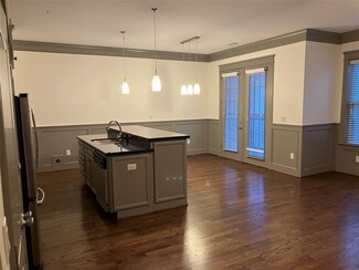 2802 Morrison St Unit 208, Houston, TX 77009
