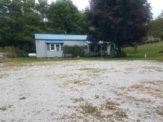 1386 E 315 S, Winamac, IN 46996