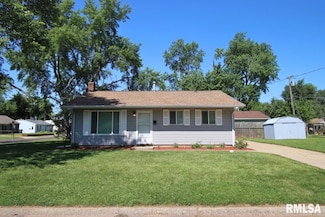 1409 Alton St, Pekin, IL 61554