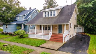 28 Garfield St, Glens Falls, NY 12801