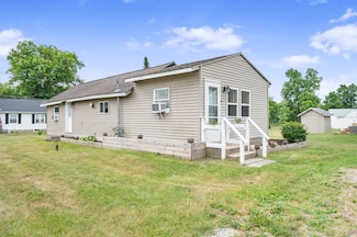 108 Bridge St, Paris, MI 49338