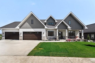 L140 Moll Dr, Waunakee, WI 53597