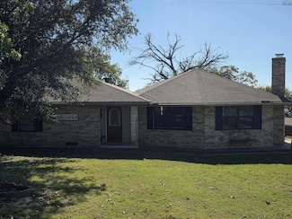 281 Penobscot Trail, Henrietta, TX 76365