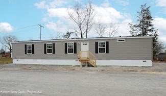 414 Joslen Blvd Unit 24, Hudson, NY 12534