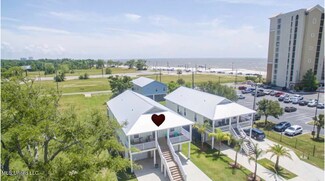 138 E Cedar Dr, Gulfport, MS 39507