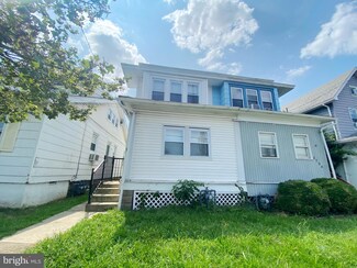 2702 Edgmont Ave, Brookhaven, PA 19015