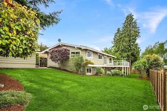 731 NE Sommerseth St, Poulsbo, WA 98370
