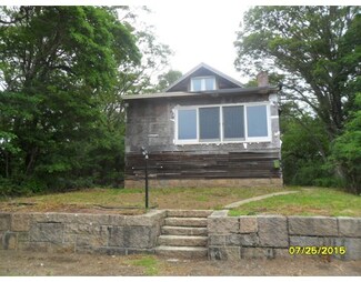 8 Ledgemont Ave, Gloucester, MA 01930