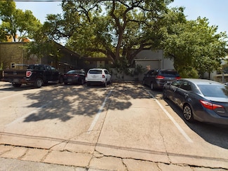 803 W 28th St Unit 105, Austin, TX 78705