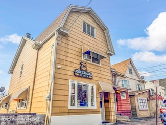 714 Alter St, Hazleton, PA 18201